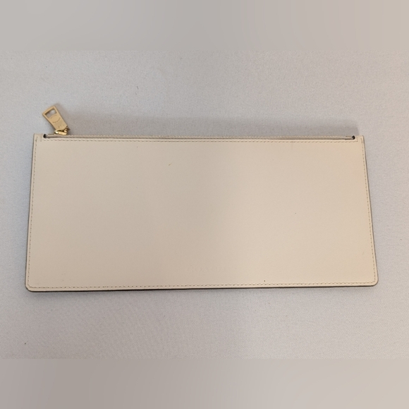 Coach Cream Pouch Clutch EUC - Picture 7 of 7